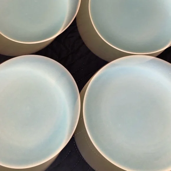 4 West Elm Light Blue Alta Organic Reactive Crackle Glaze Stoneware 8” Plates - Picture 15 of 15